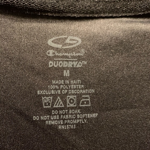 Two exercise TShirts - Picture 4 of 4